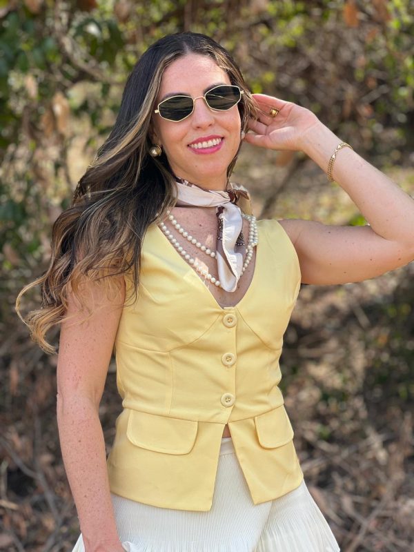 colete curto alfaiataria