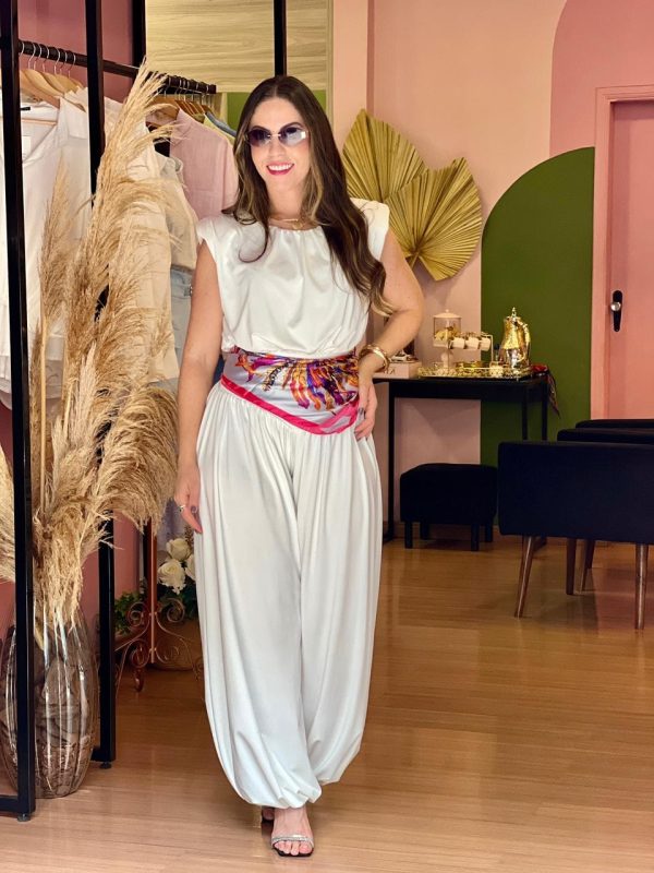 macacão aladdin macacão aladdin