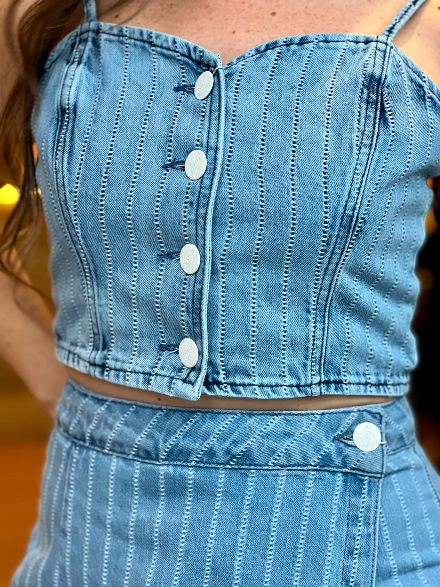 1000056526